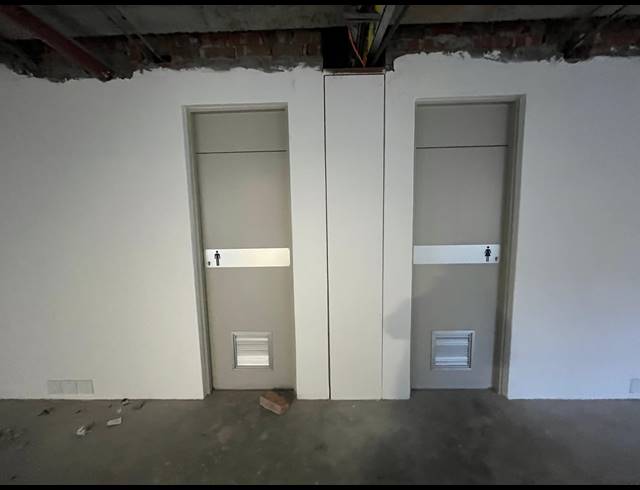 434M² OFFICE TO LET IN RONDEBOSCH